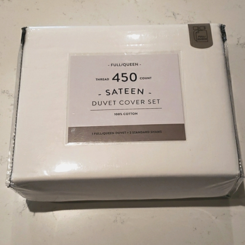 Duvet Cover with Shams
